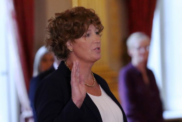 Βέλγιο: Η τρανς Πέτρα ντι Σούτερ διορίστηκε αναπληρώτρια πρωθυπουργός