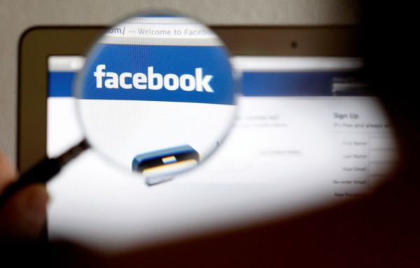 Κοροναϊός : Το Facebook είναι η μεγαλύτερη πηγή παραπληροφόρησης για την ασθένεια