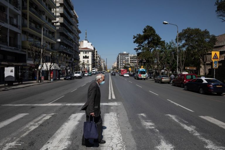 Κοροναϊός : Τι ισχύει για τις περιοχές σε επίπεδο 4 – Ποια καταστήματα κλείνουν, ποια όχι