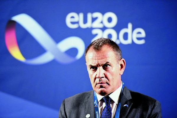 Κοροναϊός : Έκτακτη σύσκεψη στο υπουργείο Εθνικής Άμυνας για τα κρούσματα