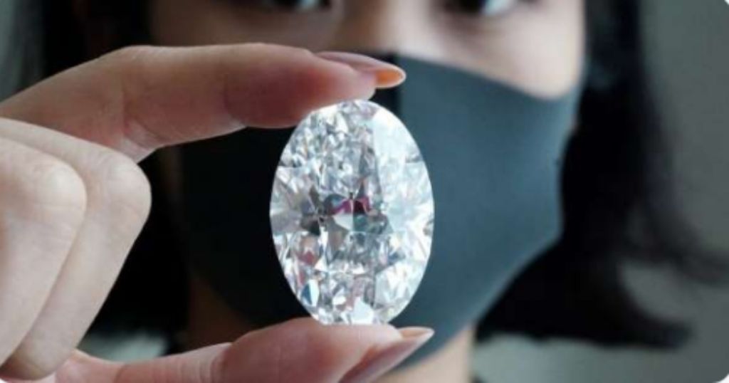 «Maiko Star»: Το σπάνιο αψεγάδιαστο διαμάντι που έπιασε τιμή – ρεκόρ