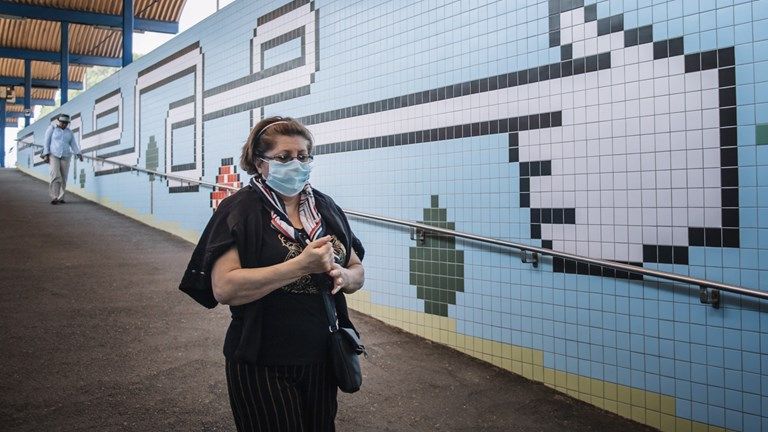 Κοροναϊός : Ο μοναχικός δρόμος της Σουηδίας