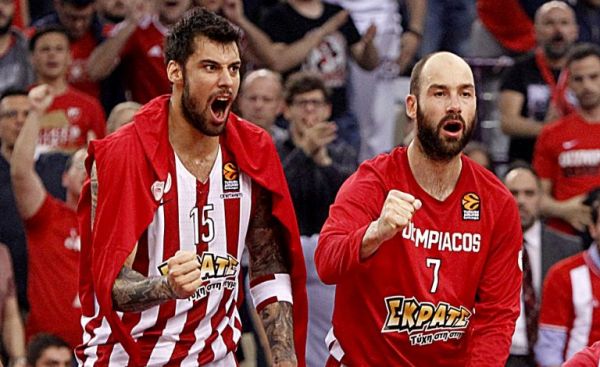 Η υπόκλιση του Πρίντεζη στον Σπανούλη!