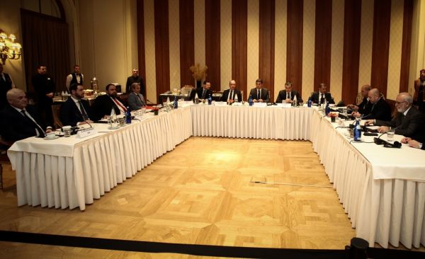 Ξεχωριστές συναντήσεις με Μαρινάκη, Αλαφούζο και Μελισσανίδη είχαν FIFA και UEFA