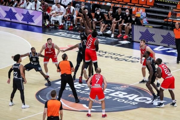 Euroleague : Πρόβλημα για τον Ολυμπιακό η Βιλερμπάν