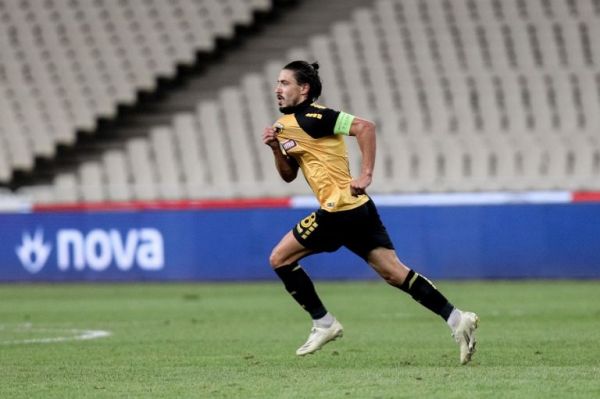 Σιμόες : «Θέλουμε να περάσουμε από τον όμιλο»