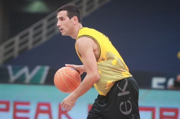 Ζήσης : «Η Μπούργος άξιζε το τρόπαιο»