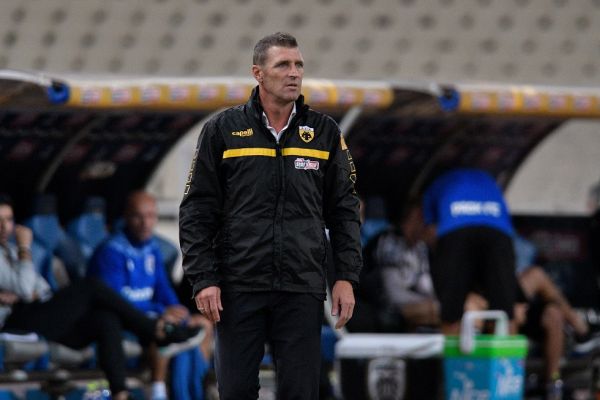 Καρέρα : «Στόχος η πρόκριση – Κατά 90% έχω αποφασίσει για την ενδεκάδα»