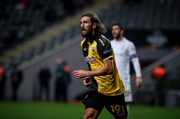 ΑΕΚ : Δεν παίζει με Λέστερ ο Τσιγκρίνσκι λόγω μικροτραυματισμού