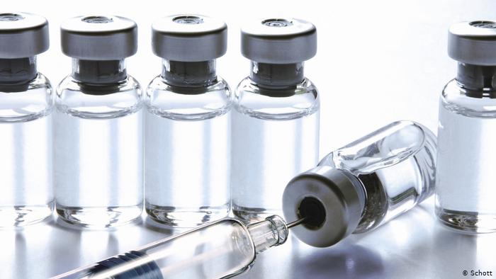 Κοροναϊός: Γιατί οι γερμανοί επιστήμονες μετριάζουν τις προσδοκίες από το εμβόλιο