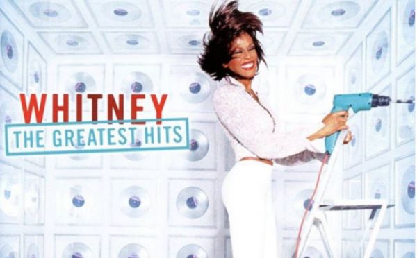 Γουίτνεϊ Χιούστον : Ποια επιτυχία της έφτασε το 1 δισεκατομμύριο προβολές στο Youtube;