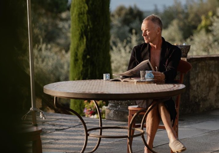 «Στο σφυρί» το σπίτι του Στινγκ στο Λονδίνο