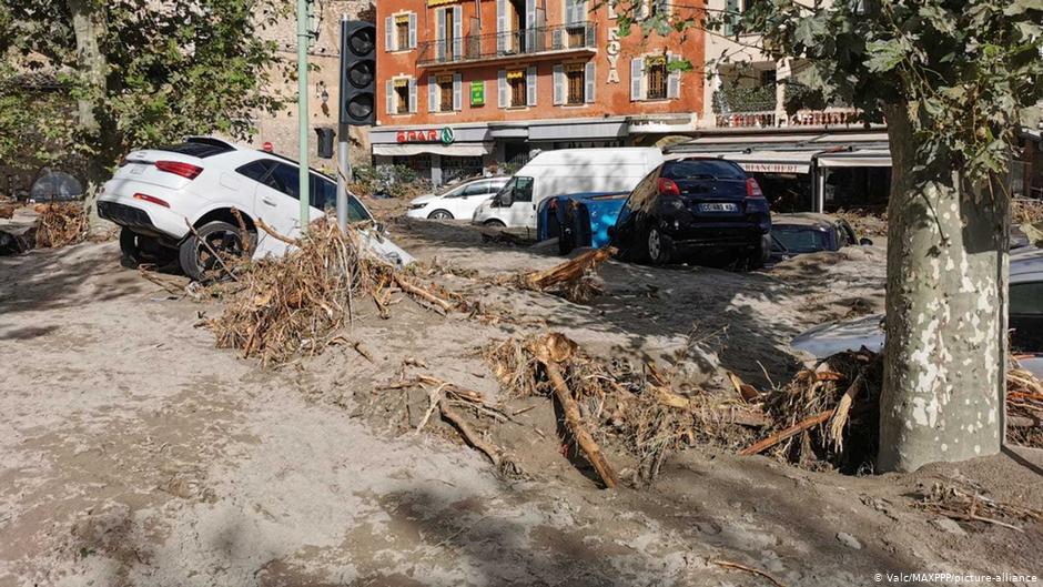 Καταστροφικές πλημμύρες στη Γαλλία