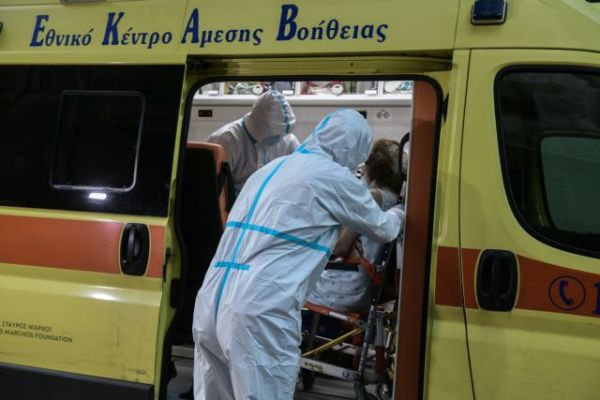 Κοροναϊός : Σαρωτικοί έλεγχοι στα γηροκομεία για τήρηση των μέτρων