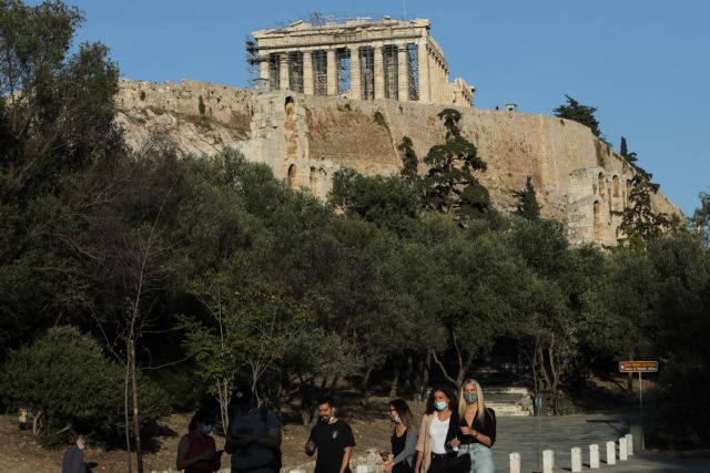 Κοροναϊός : Κρίσιμο το επόμενο 15ήμερο - Αττική και Θεσσαλονίκη στα «κόκκινα»