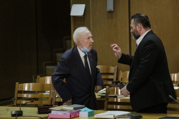 Κώστας Παπαδάκης : Προσχηματική η αίτηση εξαίρεσης του δικαστηρίου