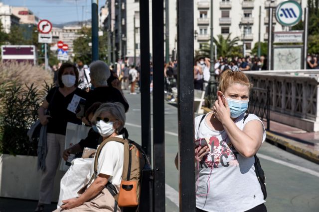 Κοροναϊός : Εφιαλτικά σενάρια για 2.000 κρούσματα την ημέρα – Έρχονται μάσκες παντού