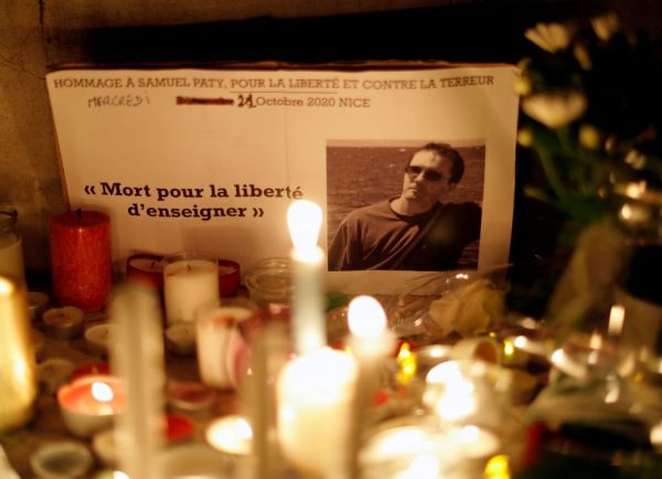 Επίθεση στη Νίκαια : Ενός λεπτού σιγή στα σχολεία στη μνήμη του Γάλλου εκπαιδευτικού