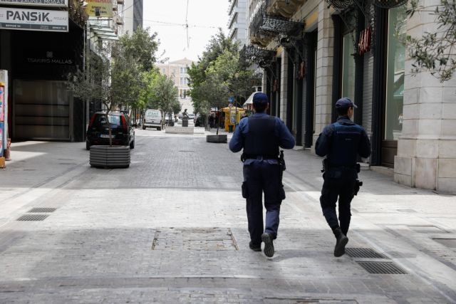 Κοροναϊός : «Μια ανάσα» από τα 1.000 κρούσματα η Ελλάδα - Εφιαλτικές οι προβλέψεις αν δεν αποδώσουν τα μέτρα