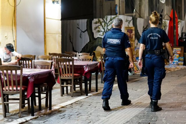 Κοροναϊός : Κομβικός μήνας ο Οκτώβριος – Οι φόβοι για «έκρηξη» κρουσμάτων και εστίες υπερμετάδοσης