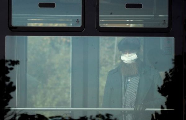 Κοροναϊός : Γιατί το δεύτερο κύμα είναι λιγότερο φονικό