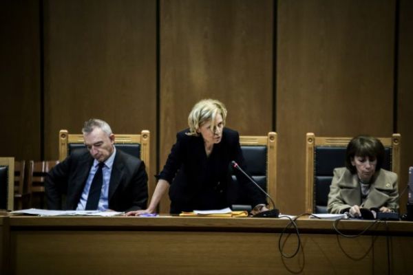 Χρυσή Αυγή : Οργή μετά την πρόταση για αναστολή – Αγωνία για την απόφαση του Δικαστηρίου