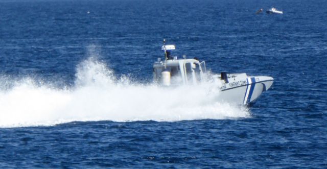 Κεφαλονιά: Εντοπίστηκε σκάφος με παράνομους μετανάστες – Ανάμεσά τους 6 παιδιά