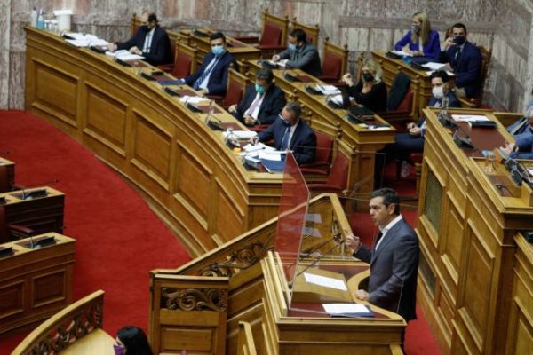 Πτωχευτικός κώδικας : Πρόταση μομφής κατά Σταϊκούρα από ΣΥΡΙΖΑ – Τριήμερο φωτιά στη Βουλή
