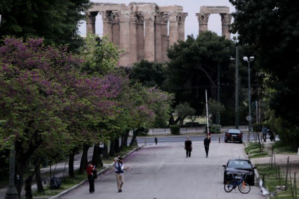 Κοροναϊός : Τα αστικά κέντρα στο επίκεντρο της πανδημίας – Ποιες περιοχές βρίσκονται στο «κόκκινο»