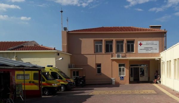 Κοροναϊός : Σε τεστ υπεβλήθη όλο το προσωπικό του νοσοκομείου Καρύστου, μετά τα κρούσματα