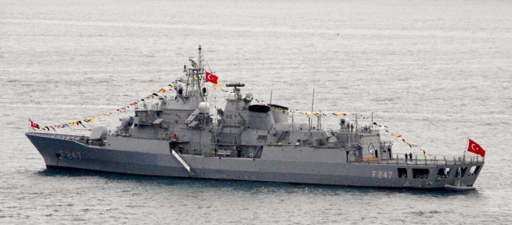 Editorial Ta Nea : Endurance test