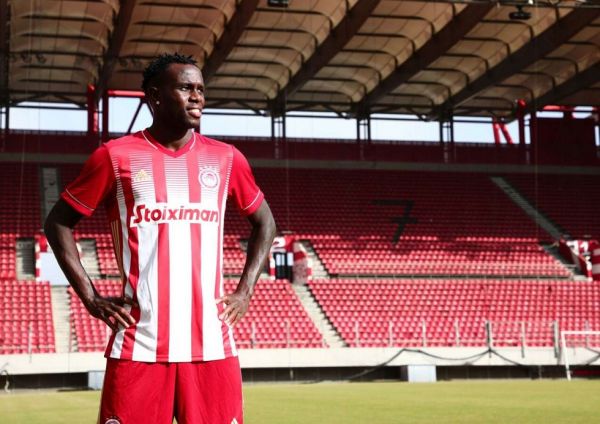 Ολυμπιακός : «Χρόνια πολλά Μπρούμα»