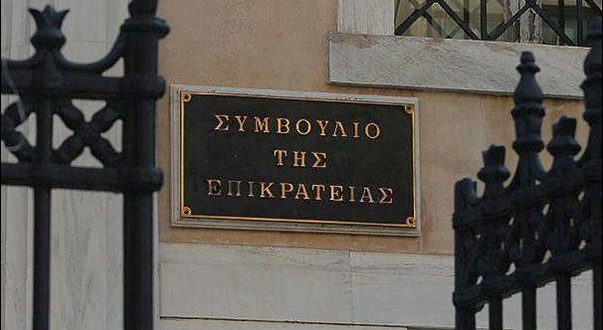 Κόντρα Πέτσα και ΣΥΡΙΖΑ για τη συνταγματικότητα της εποπτείας της ΕΡΤ και του ΑΠΕ