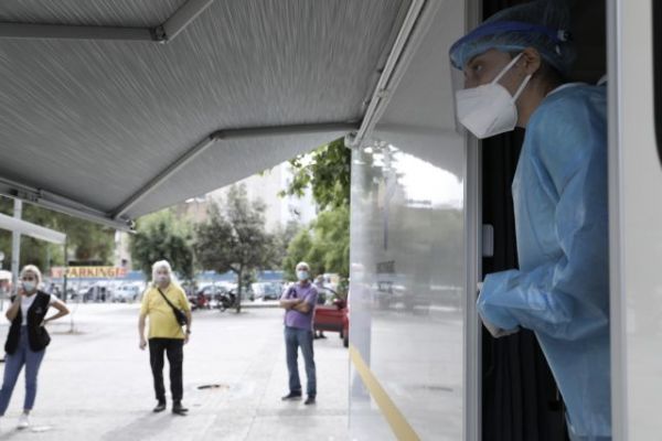 Κοροναϊός : Πόσο απέχει η Αττική από το κόκκινο επίπεδο συναγερμού; – Μεγάλη επιβάρυνση στις ΜΕΘ