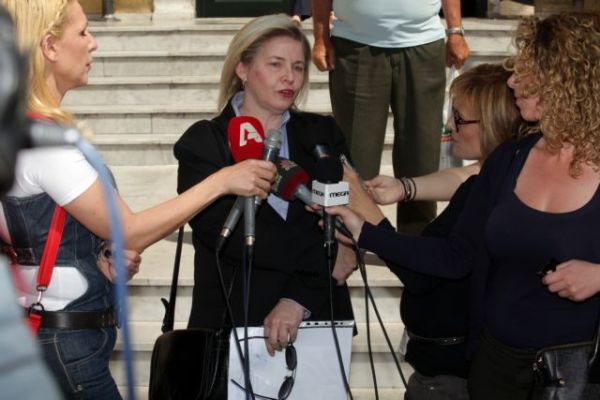 Ελένη Ζαρούλια : Καταπέλτης η απόφαση του δικαστηρίου για τη σύζυγο του αρχηγού