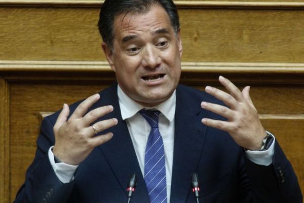 Κοροναϊός – Άδωνις Γεωργιάδης: Προδότες όσοι δεν στηρίζουν τα μέτρα της κυβέρνησης