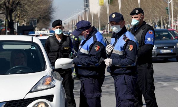 Αλβανία : Υποχρεωτική η μάσκα στους δημόσιους χώρους – Αλματώδης η εξάπλωση του κοροναϊού