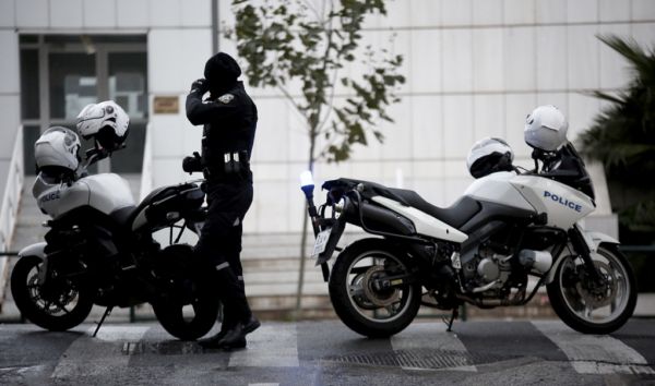 Τέσσερις αστυνομικοί τραυματίες σε τροχαίο