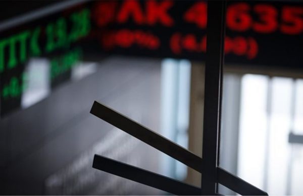 Με πτώση άνοιξε το Χρηματιστήριο Αθηνών