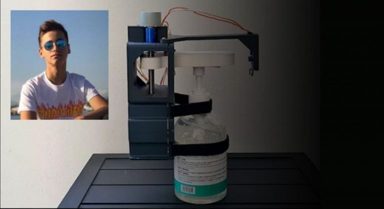 Νικόλας Μπαμπέτας: Διεθνής διάκριση για 14χρονο εφευρέτη που έκανε τα αντισηπτικά αυτόματα