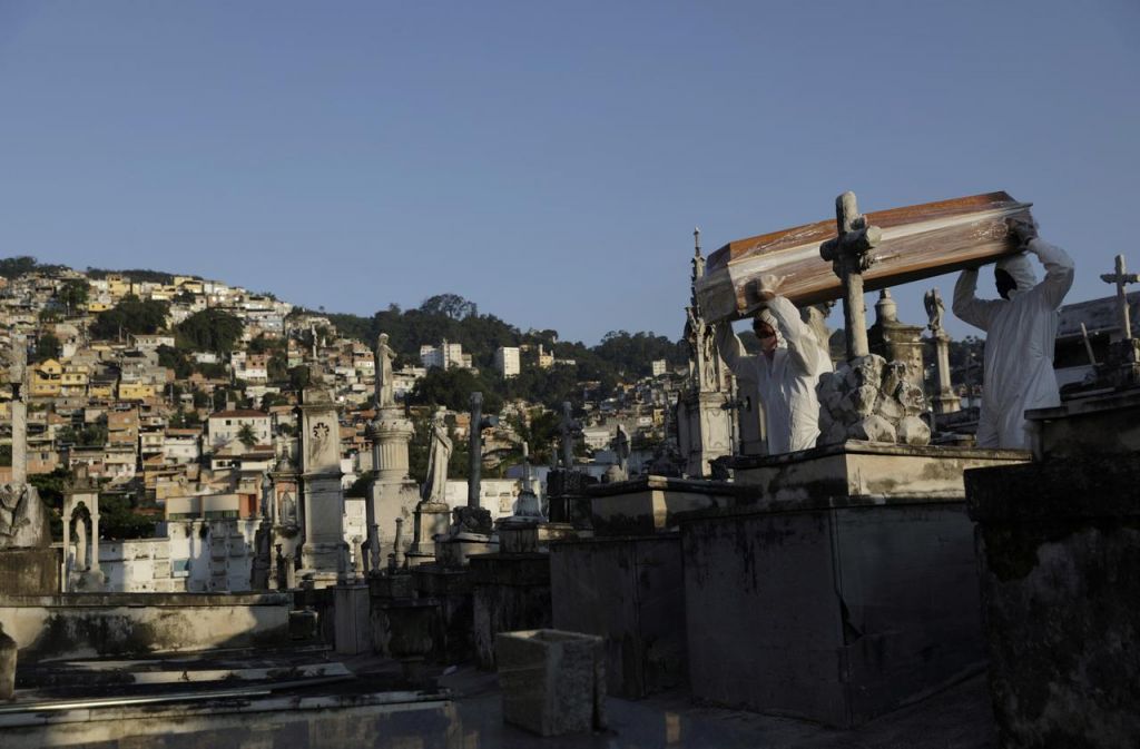 Βραζιλία - Κοροναϊός : Αυξήθηκαν πάλι πάνω από τους 1.000 οι νεκροί το τελευταίο 24ωρο