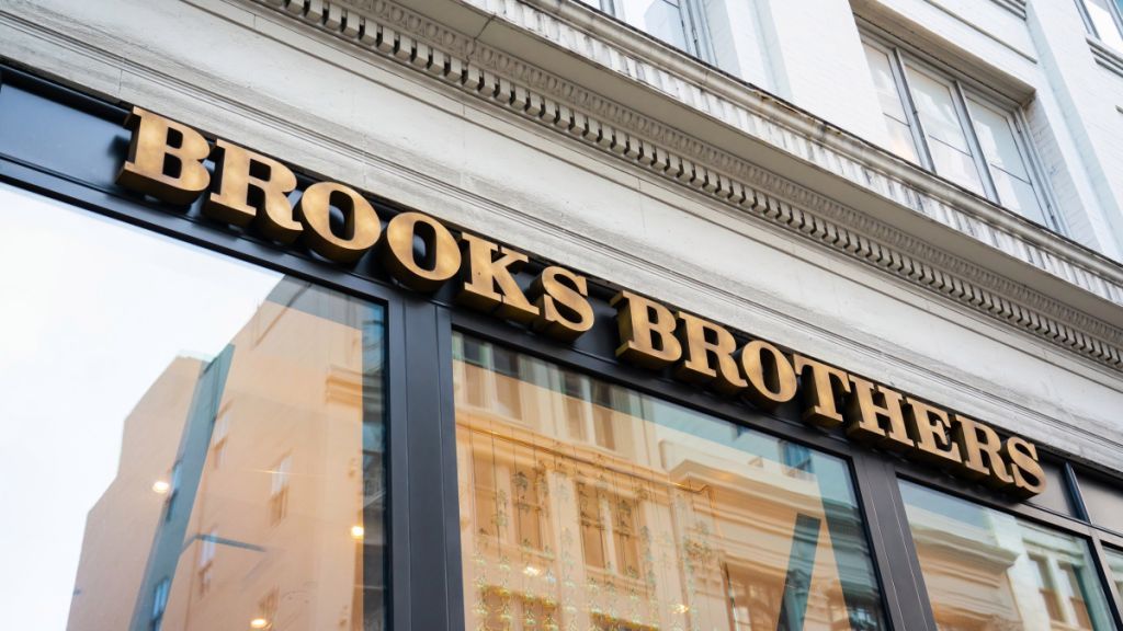 Ολοκληρώθηκε με επιτυχία η εξαγορά της Brooks Brothers USA in.gr