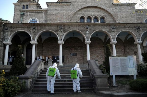 Κοροναϊός : Επιστρέφουν lockdown και απαγόρευση της κυκλοφορίας σε πολλές χώρες