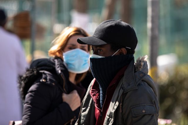 Βατόπουλος: Σύντομα θα γίνει υποχρεωτική η μάσκα μέσα και έξω