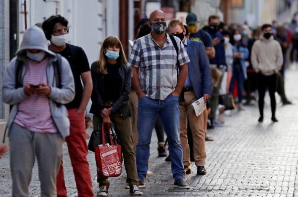 Σαρώνει την Τσεχία ο κοροναϊός : Καταγράφει την ταχύτερη εξάπλωση στην Ευρώπη