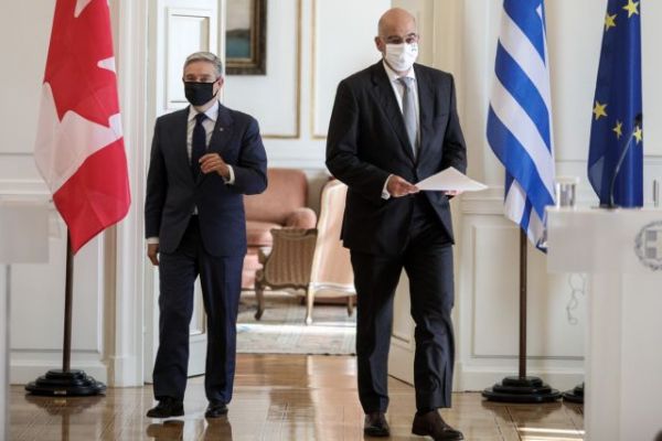 Δένδιας : Δεν υπάρχουν διερευνητικές επαφές με το Oruc Reis στο Καστελόριζο