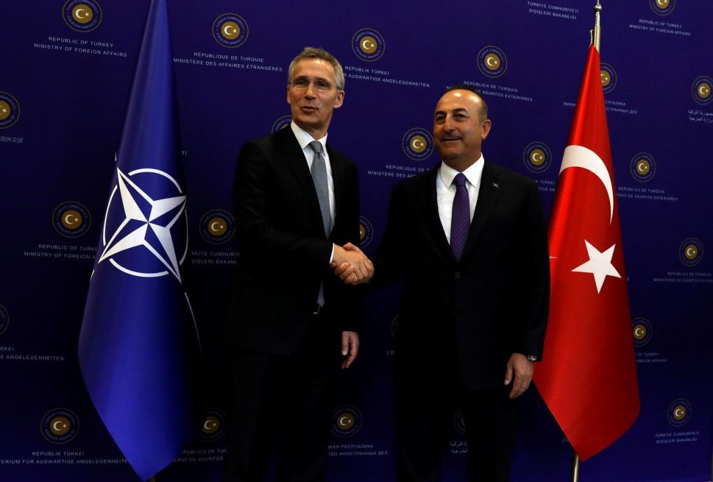 Τσαβούσογλου: Η Ελλάδα ευθύνεται για την ένταση στη Μεσόγειο – Έστειλε πολεμικά πλοία στις έρευνές μας