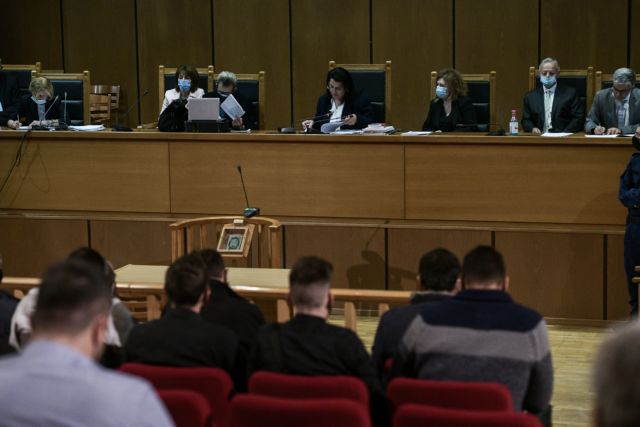 Δίκη Χρυσής Αυγής: Στη φυλακή Μιχαλολιάκος και ΟΛΟ το διευθυντήριο