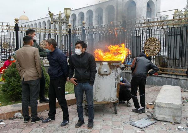 Ρωσία : Προς αναστολή της οικονομικής βοήθειας στο Κιργιστάν
