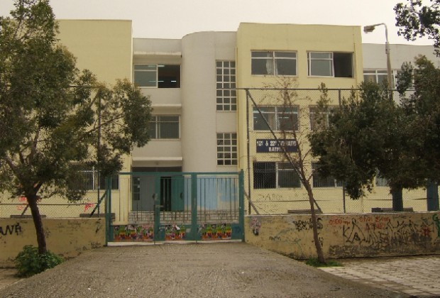 Πάτρα : Κρούσματα κοροναϊού σε δύο σχολεία – Στο νοσοκομείο 20χρονος φοιτητής